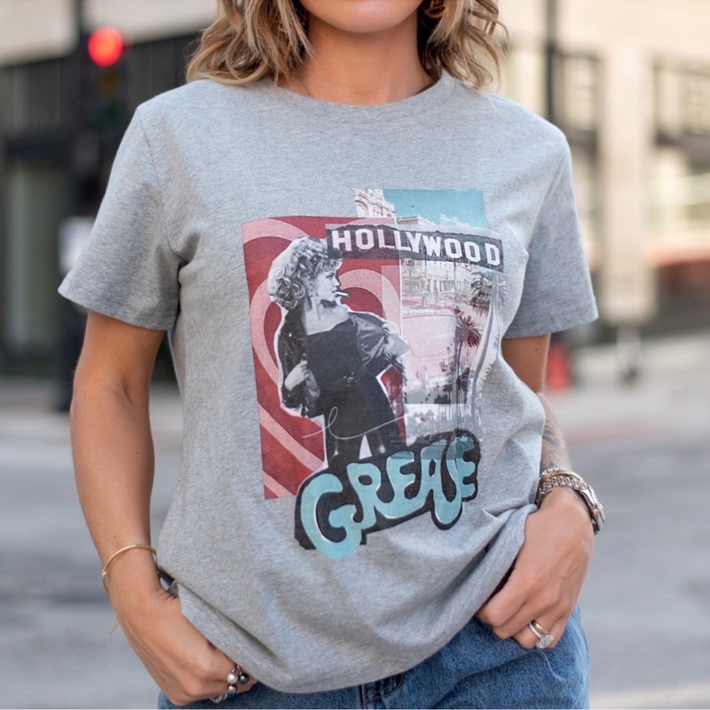 By Egreis Hollywood Shirt size Medium